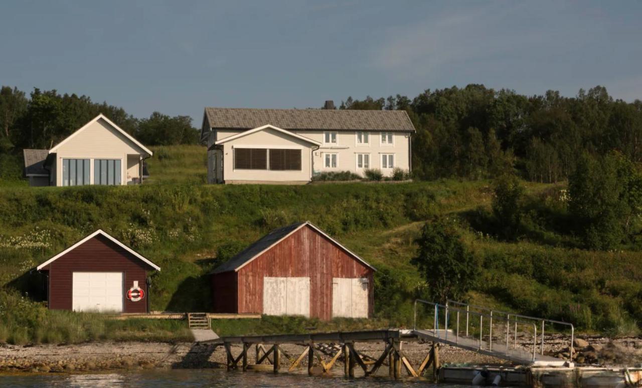 Nice Little House Right By The Sea, Stunning View Rensa Esterno foto
